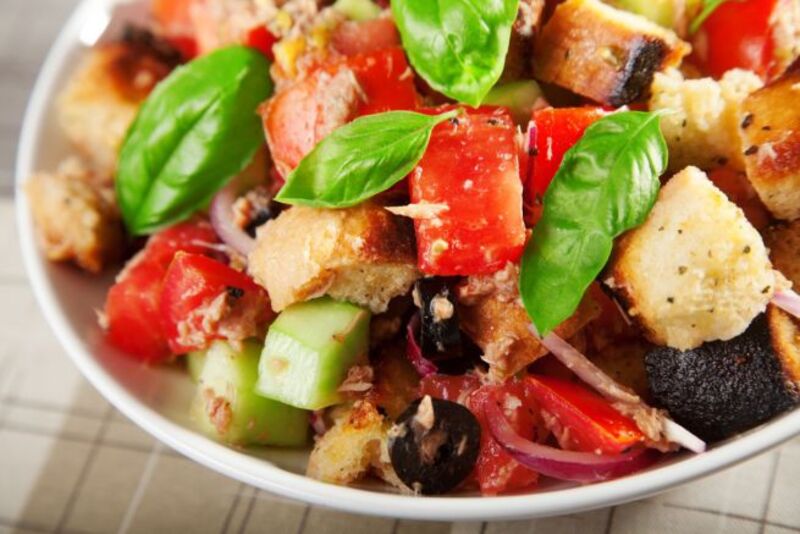 Insalata Grika: una ricetta veloce e fresca dalla Grecìa Salentina